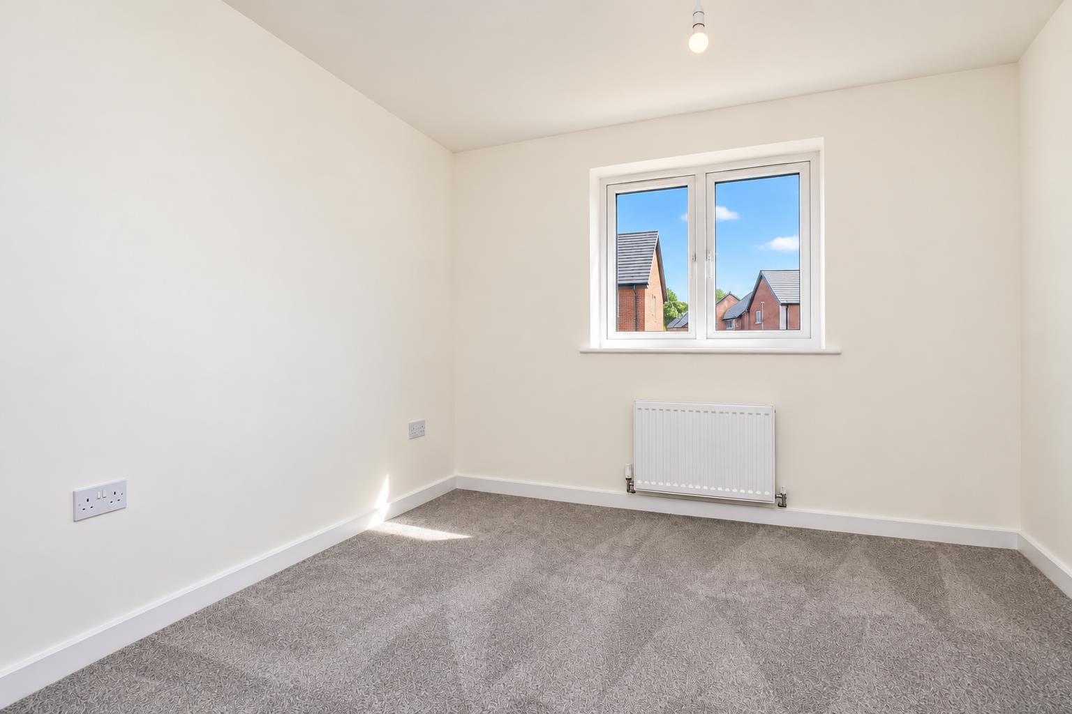 Lacaune Close, Whitehouse, Milton Keynes